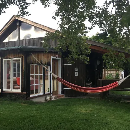 Ubytování v soukromí Wunderschoenes Mansardenstudio, Mit Balkon Und Garten *